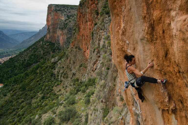 10+ Outdoor Women's Organizations You Should Know