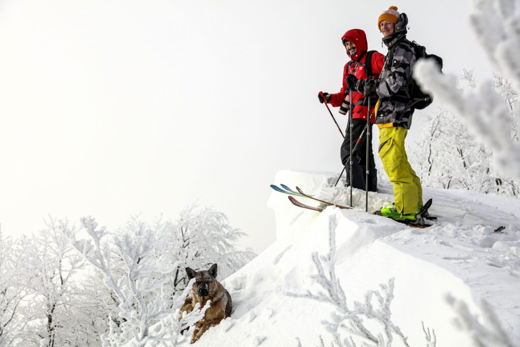 skiing with friends